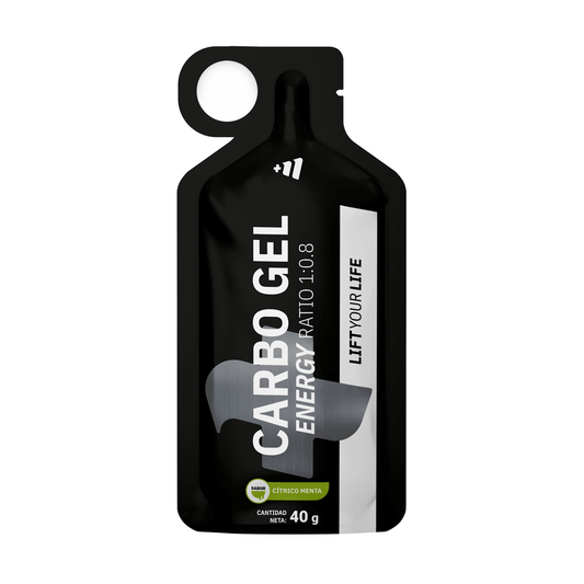 Carbo Gel Energy Ratio 1:08 (con Caffeina) del marchio Masmusculo Supplements in Sport con racchetta